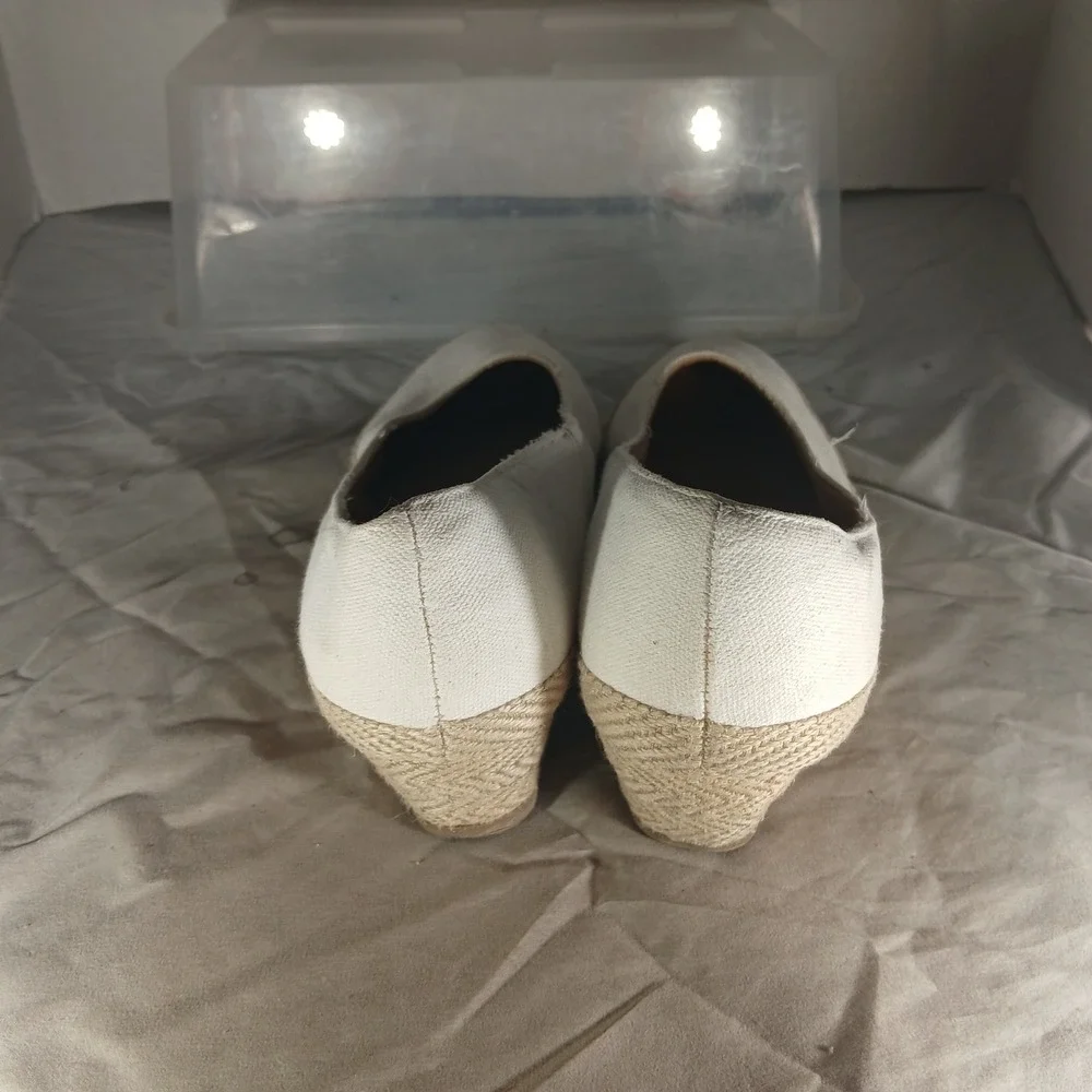American Eagle Espadrille Wedges 7.5 Cream Canvas‎ Slip On Coastal Boho Summer
